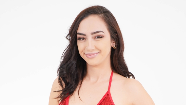 CURVY IN ALL THE RIGHT PLACES FT. LILY JORDAN - Hussie Pass